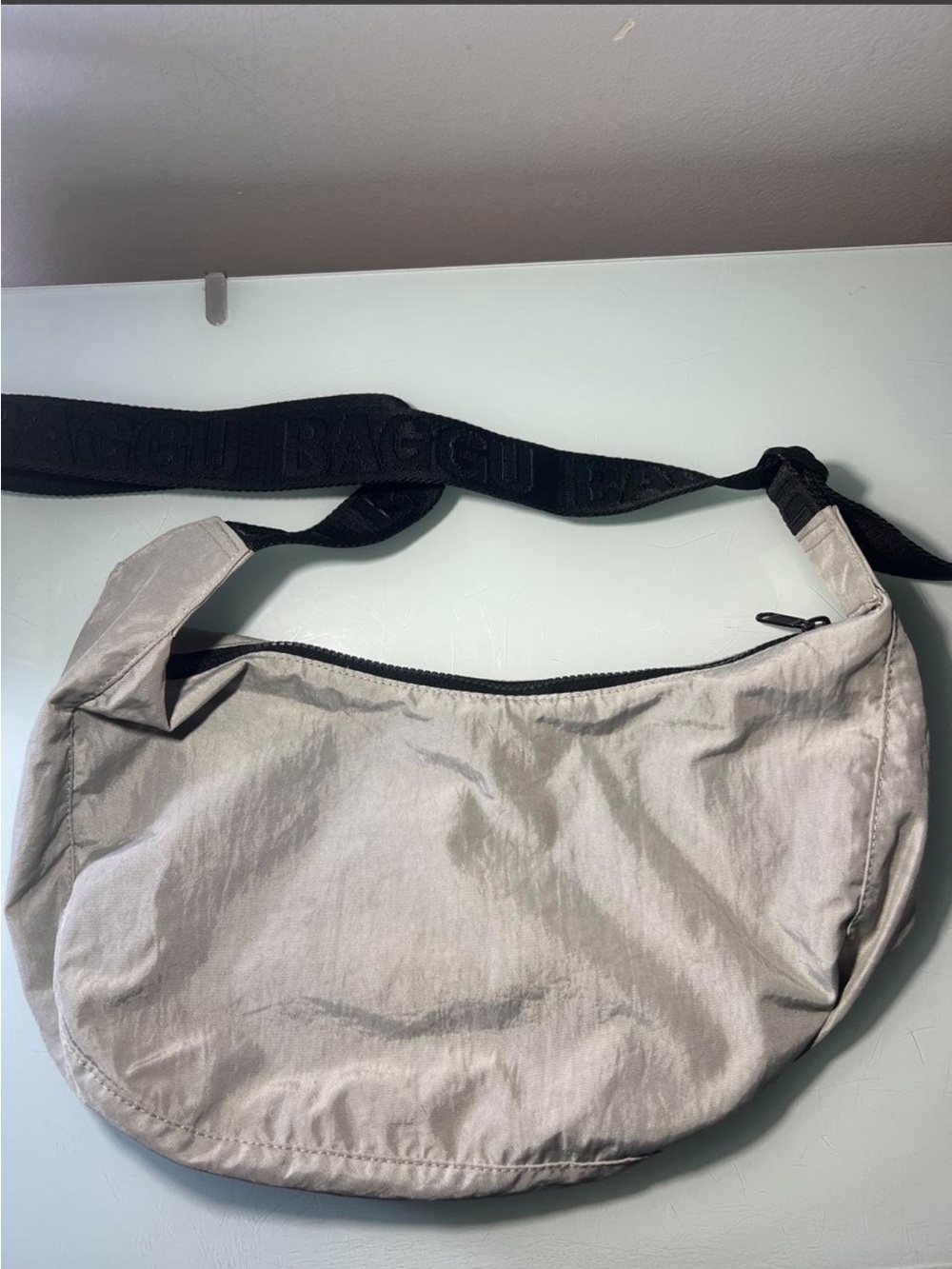 BAGGU Light Gray Crescent Crossbody with Black Logo Strap